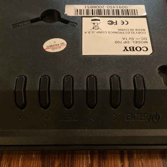 Coby Digital Picture Frame - Picture 4 of 4